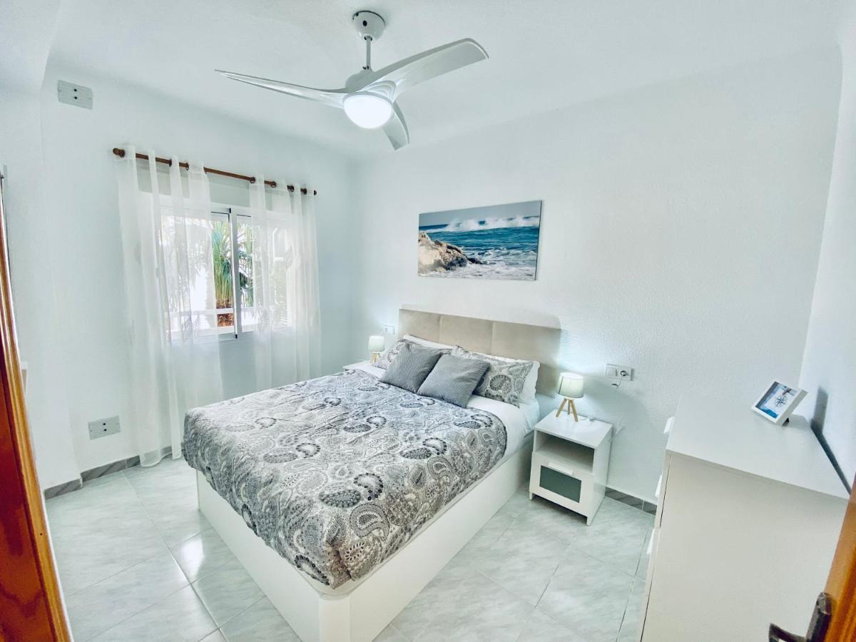 Amplio Apartamento Con Vistas Al Mar, Parking Y Wifi Alicante Esterno foto