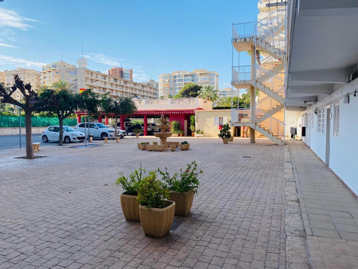 Amplio Apartamento Con Vistas Al Mar, Parking Y Wifi Alicante Esterno foto